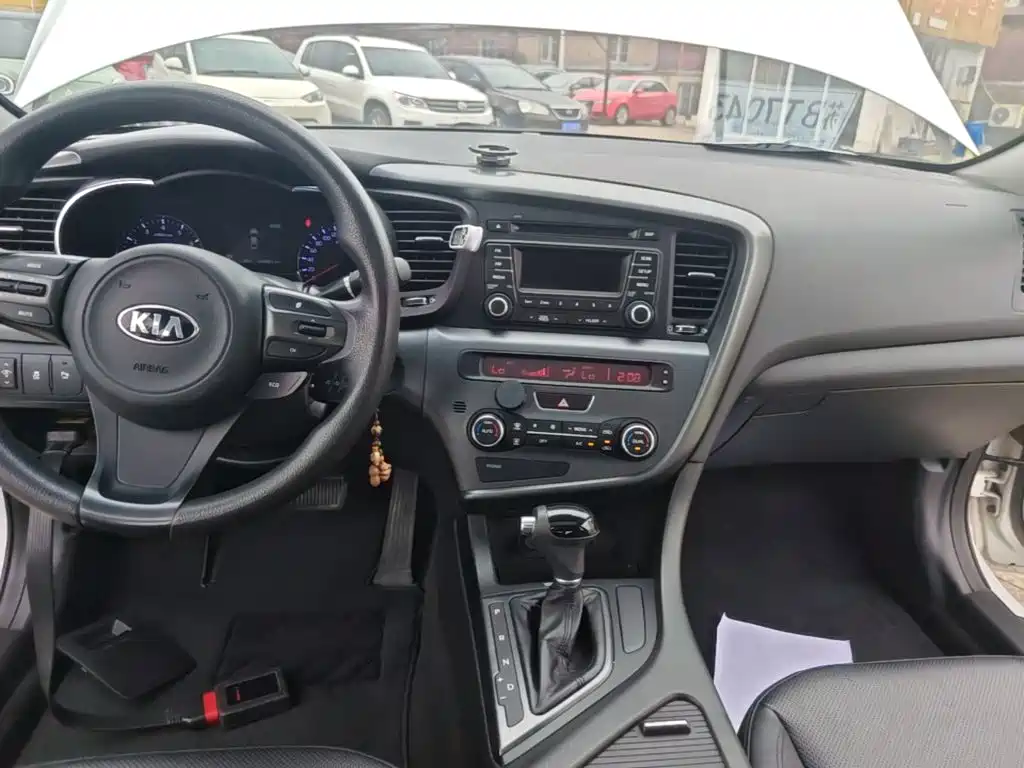 Kia K5 — миниатюра 13