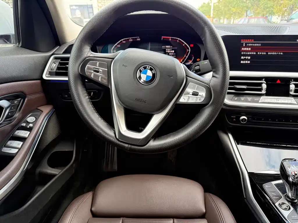 BMW 3 Series — миниатюра 8