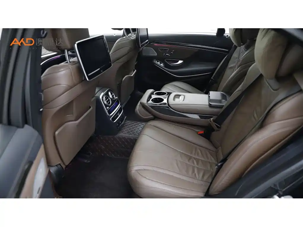 Mercedes-Benz S-Class — миниатюра 7
