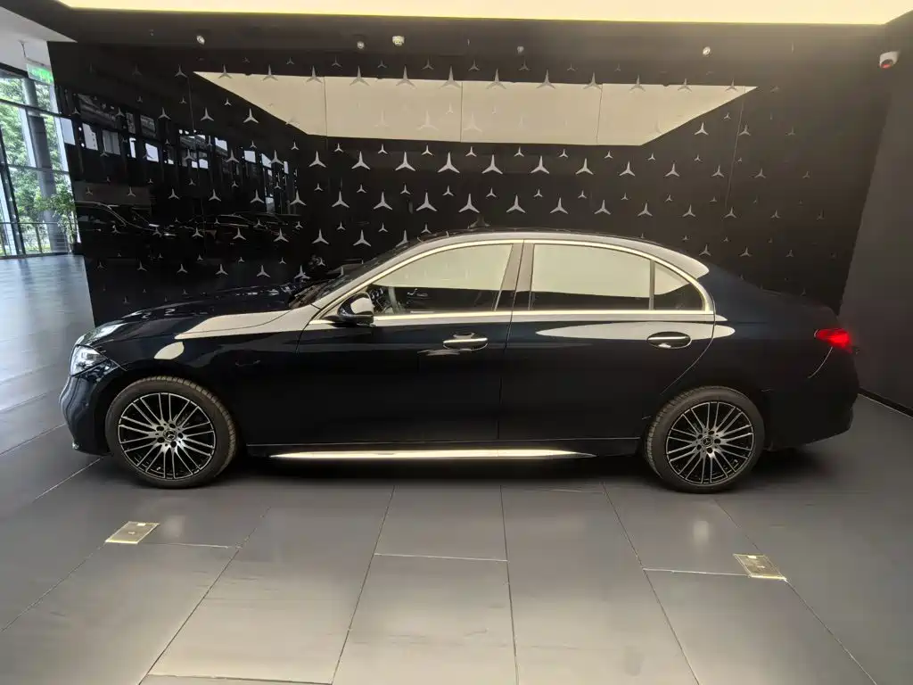 Mercedes-Benz C-Class C 2026 C 260 L Sport
