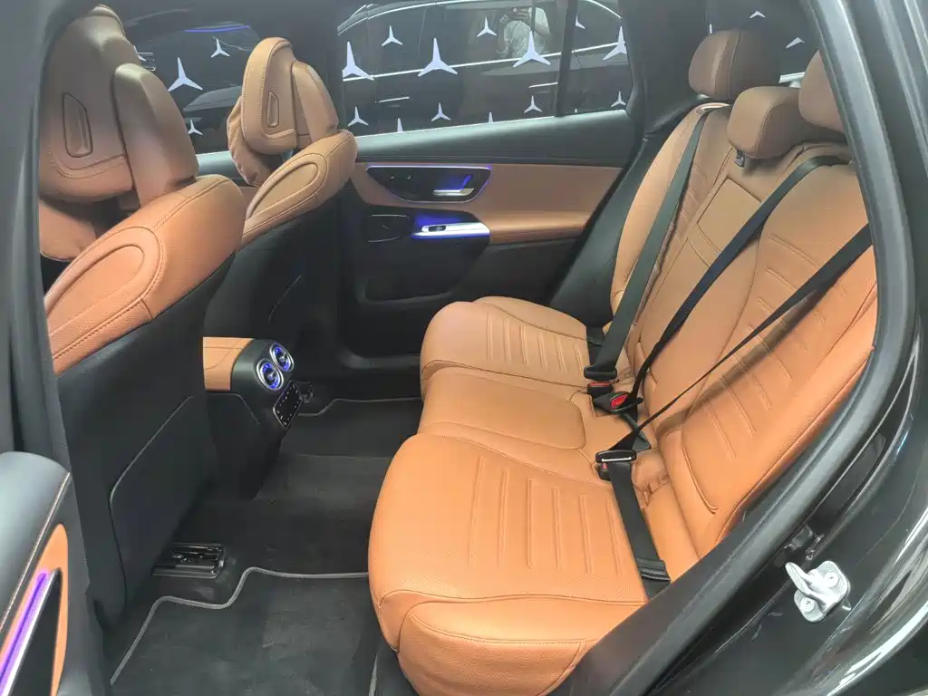 Mercedes-Benz GLC 2025 GLC 260 L 4MATIC Luxury