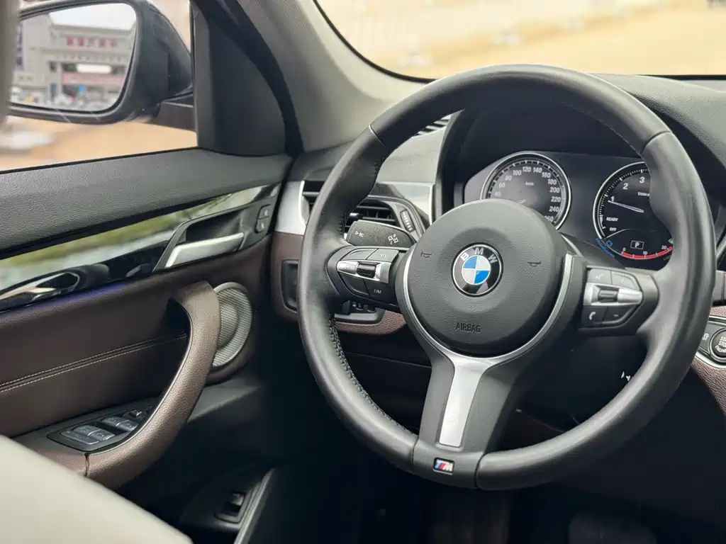 BMW X1 — миниатюра 15