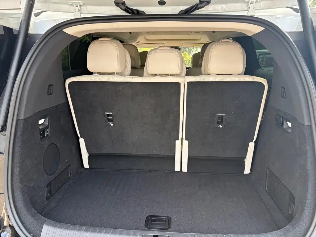 Li Auto Li MEGA — миниатюра 12