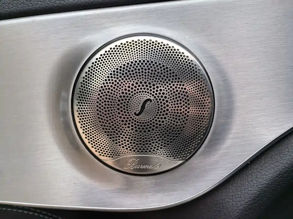 Mercedes-Benz C-Class (Import) — миниатюра 12