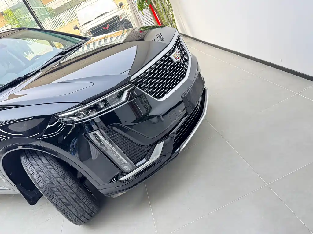 Cadillac XT6 — миниатюра 13