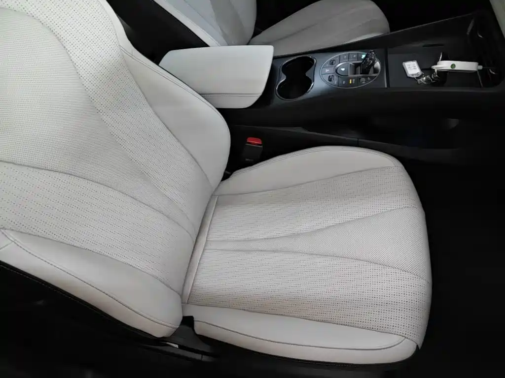 BYD Seal 05 DM-i — миниатюра 25