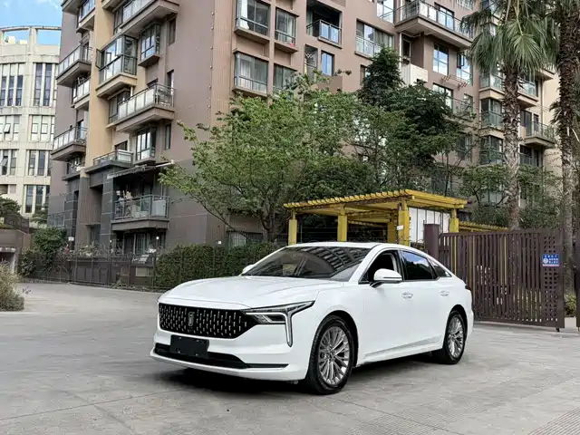 2024 Bestune B70
