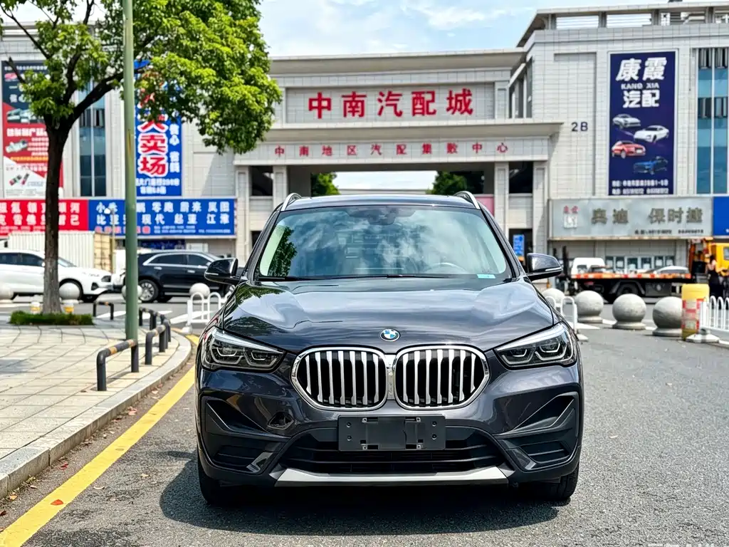 BMW X1 — миниатюра 2
