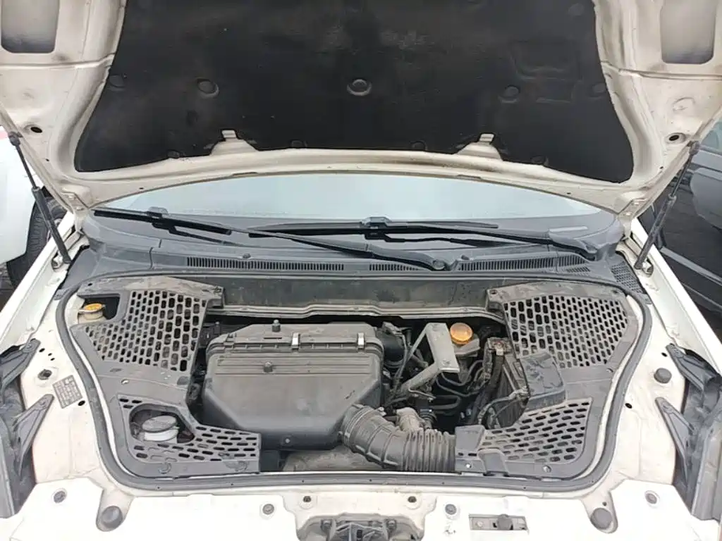 Luxgen Big 7 MPV — миниатюра 20