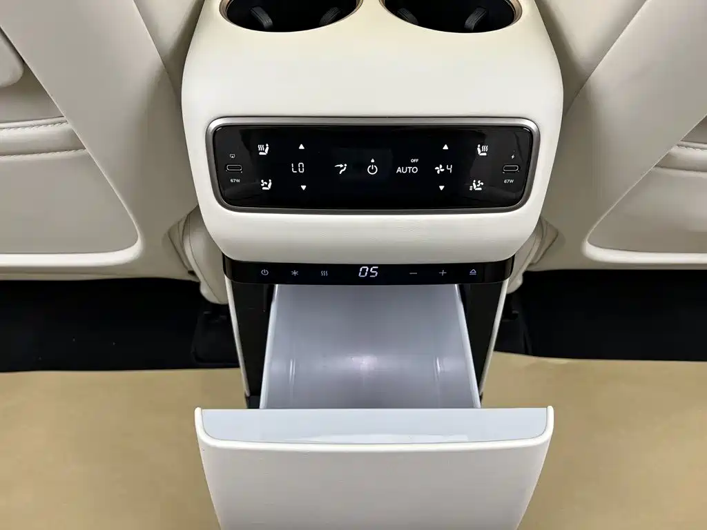 Li Auto Li i8 — миниатюра 37