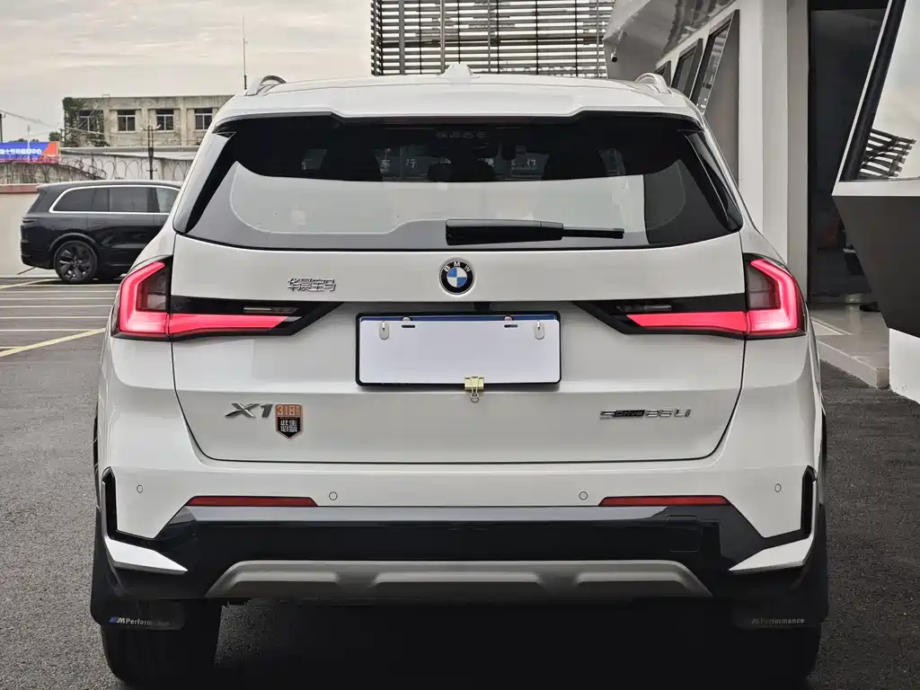 BMW X1 — миниатюра 20