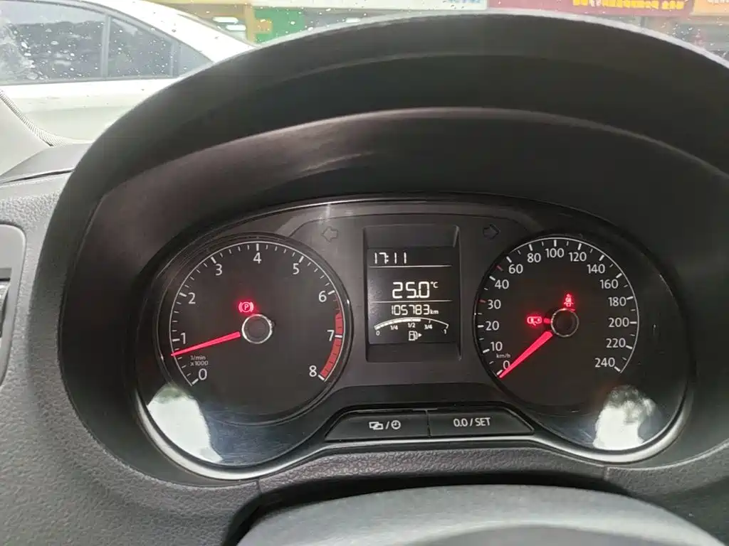 Volkswagen Polo — миниатюра 12
