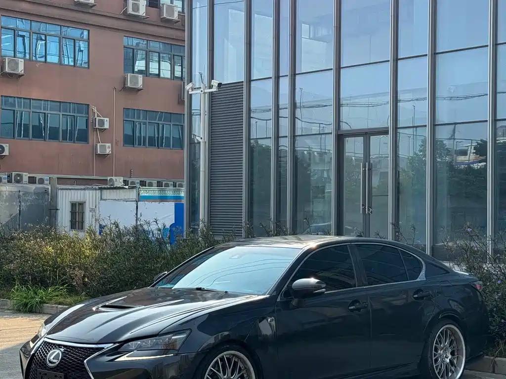 LEXUS GS