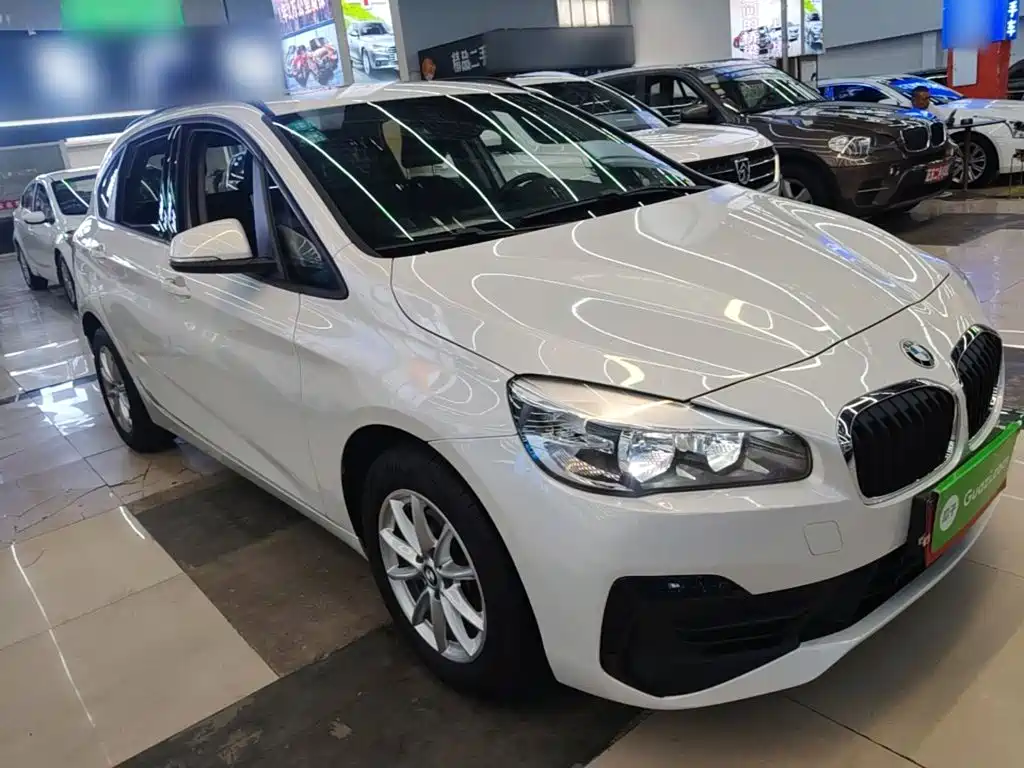 BMW 2 Series Active Tourer — миниатюра 22