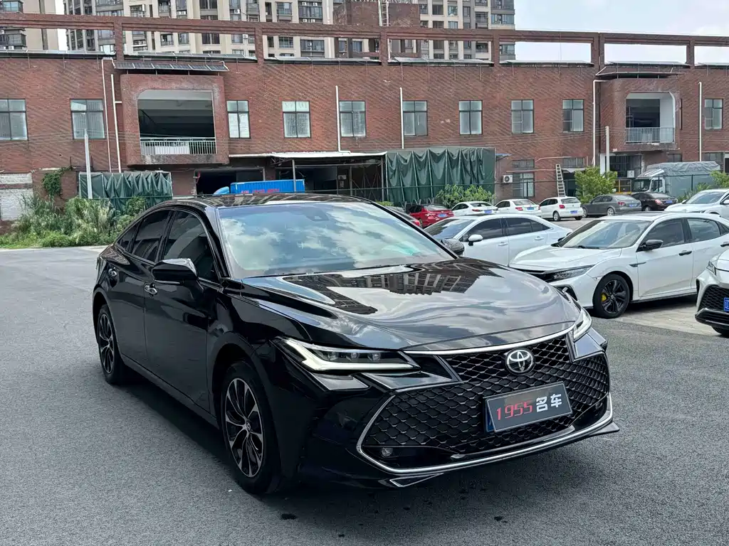 Toyota Avalon — миниатюра 3