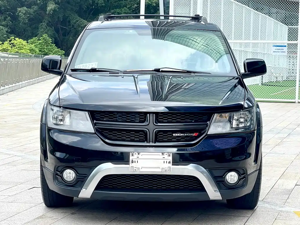Dodge Journey — миниатюра 2