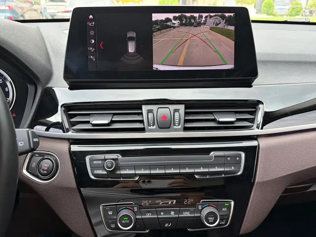 BMW X1 — миниатюра 11