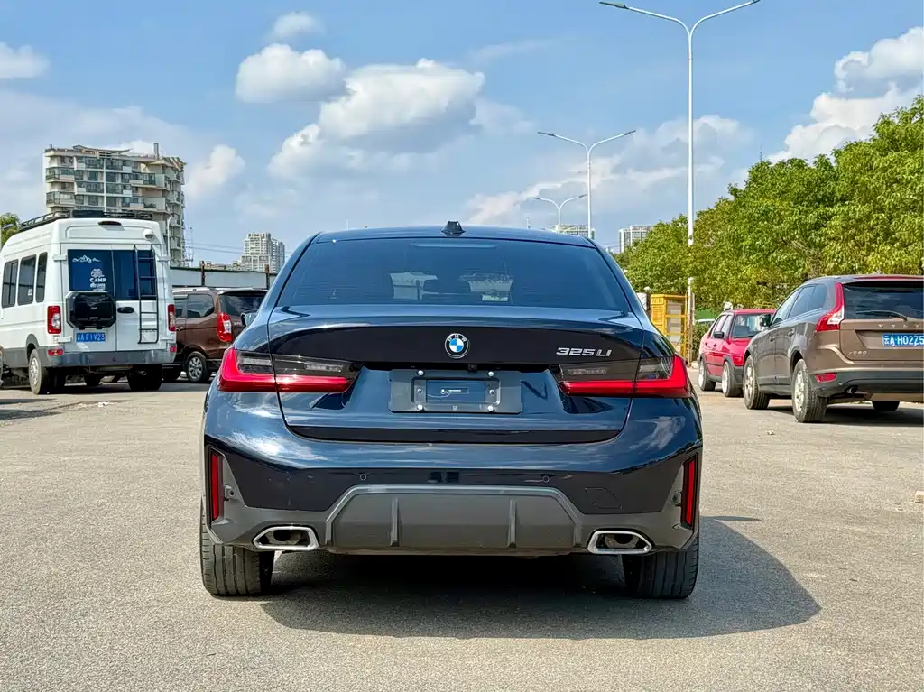 BMW 3 Series — миниатюра 5
