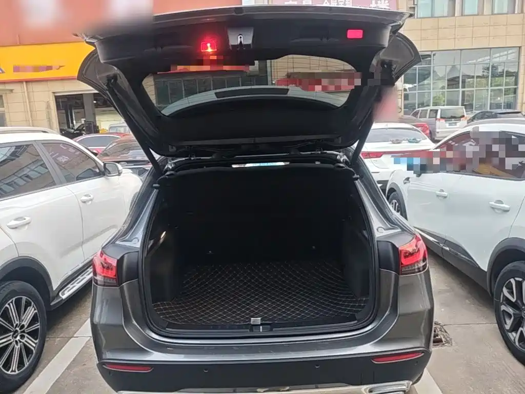 Mercedes-Benz GLA — миниатюра 19