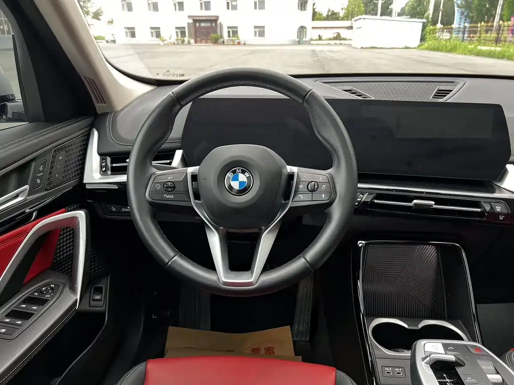 BMW X1 — миниатюра 10