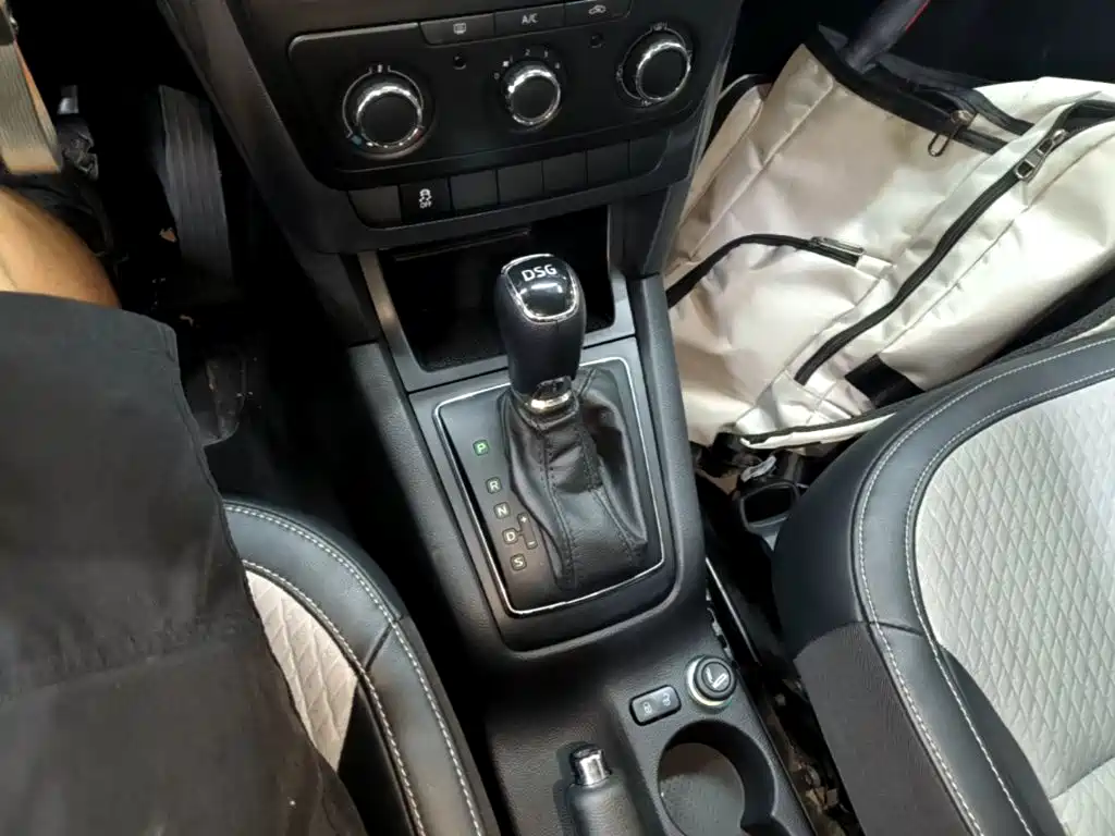 Skoda Yeti — миниатюра 14