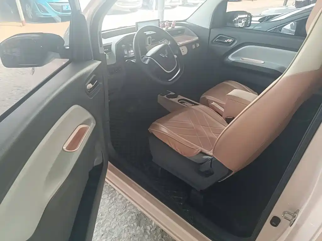 Wuling MINIEV — миниатюра 16