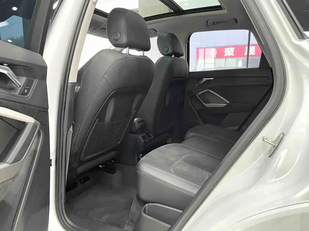 Audi Q3 2022 35 TFSI Fashion