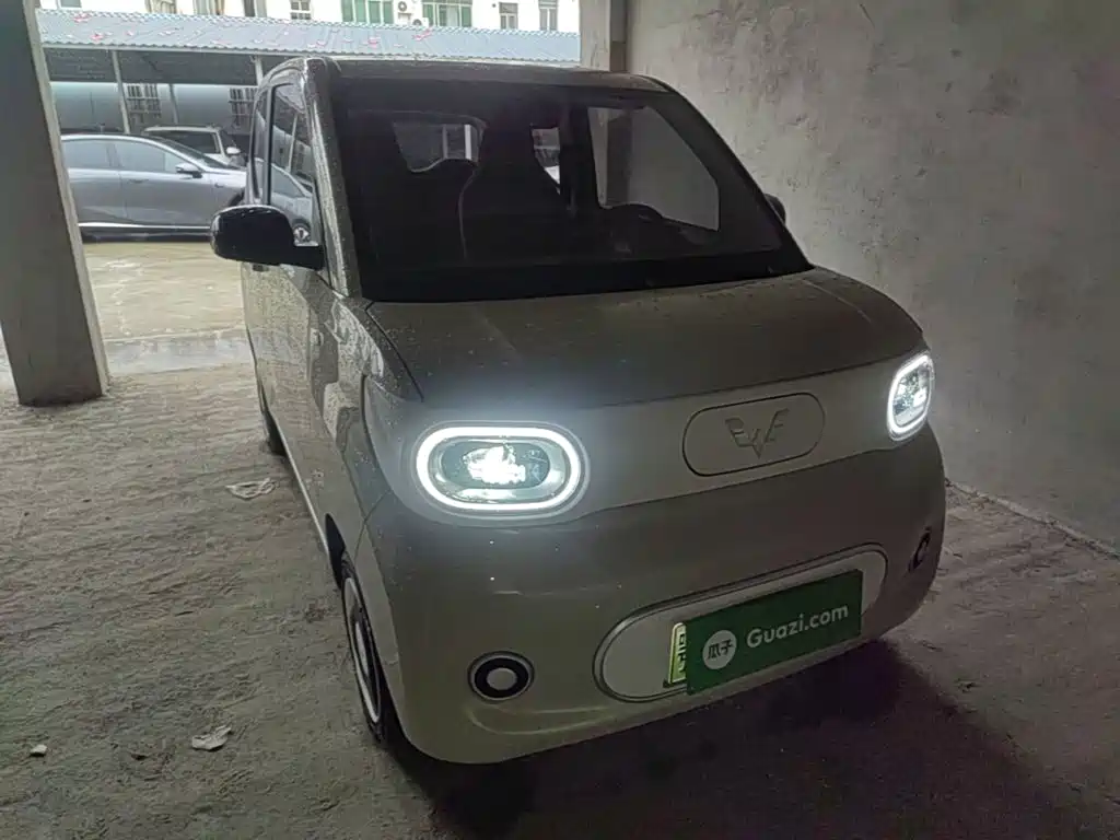 Wuling MINIEV — миниатюра 4