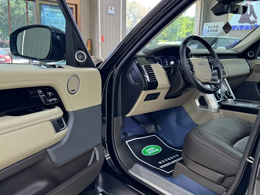 Land Rover Range Rover — миниатюра 5