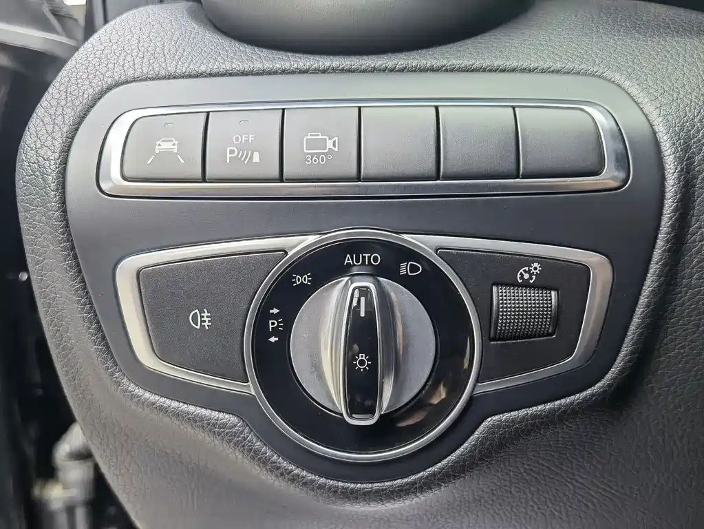 Mercedes-Benz GLC — миниатюра 13