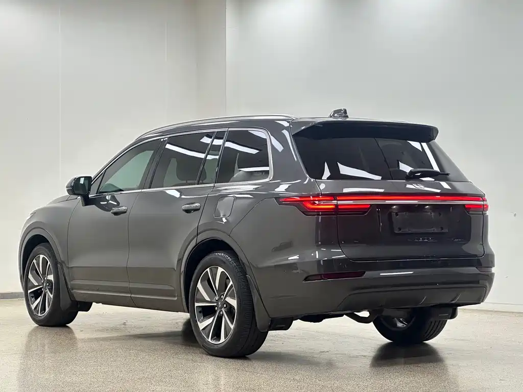 Li Auto Li ONE — миниатюра 4