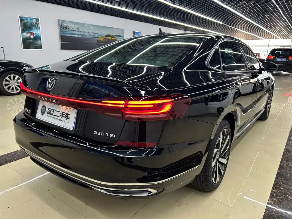 Volkswagen Passat — миниатюра 5