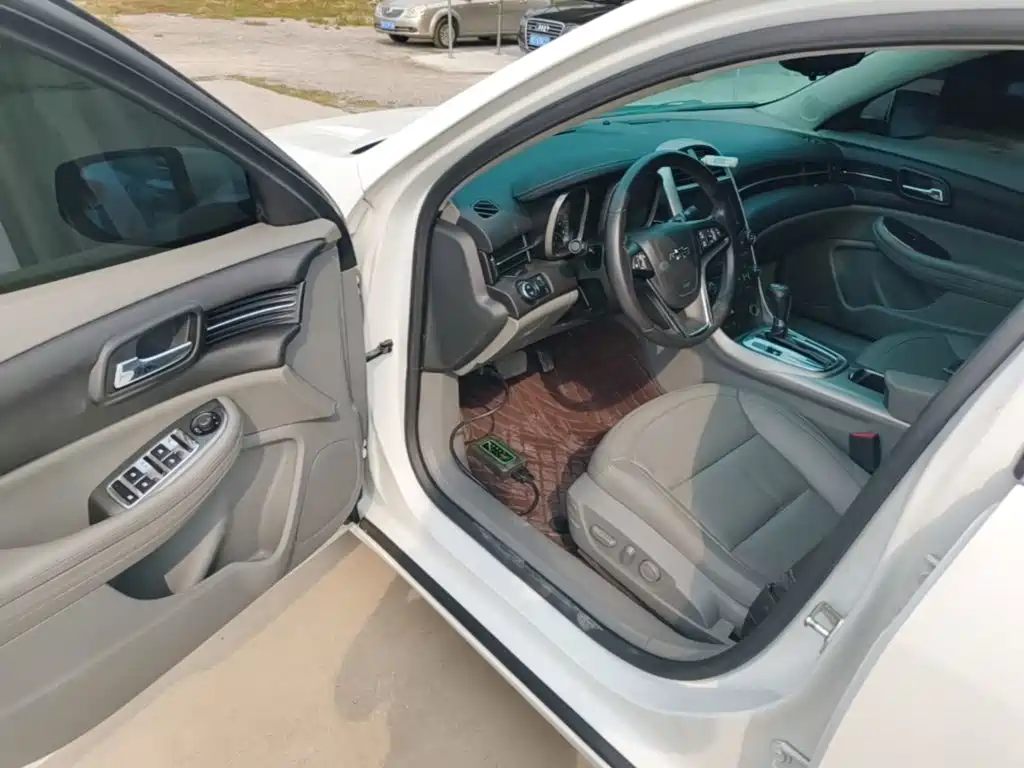 Chevrolet Malibu — миниатюра 16