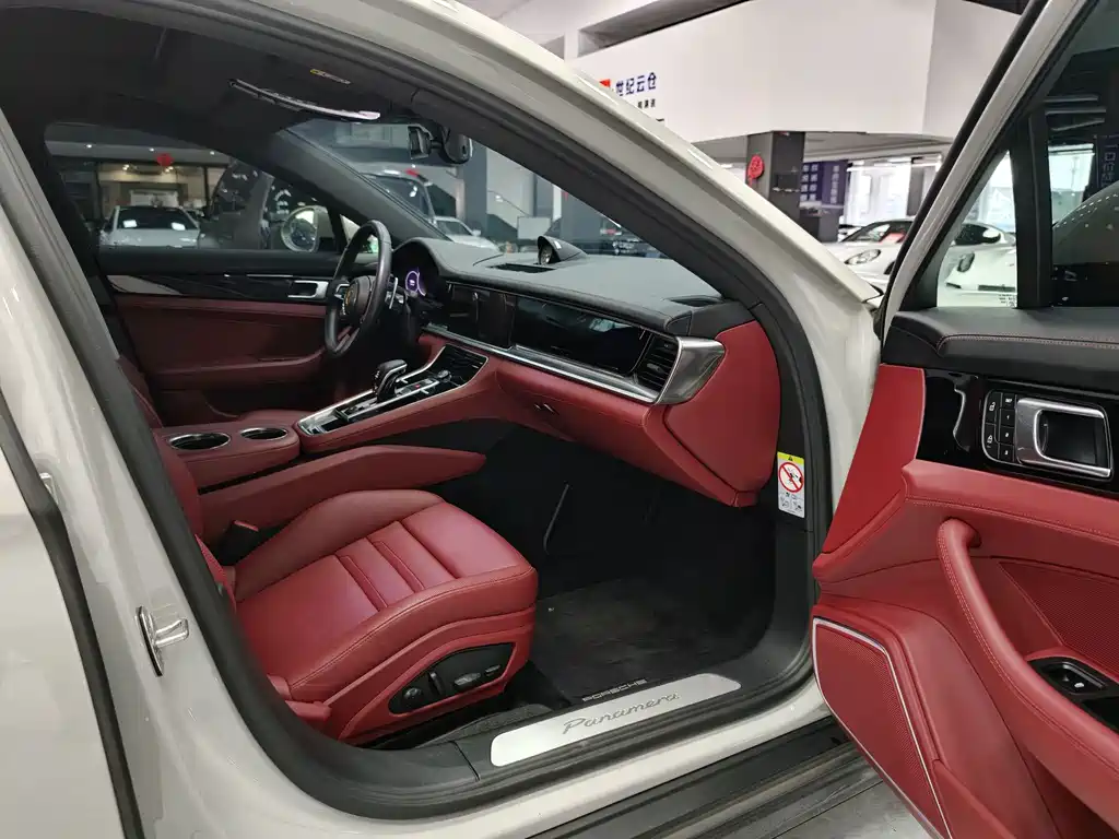 Porsche Panamera — миниатюра 16