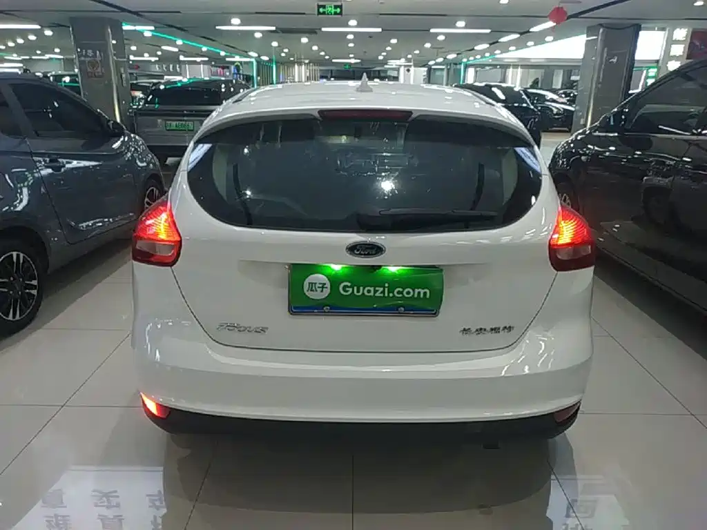 Ford Focus — миниатюра 6