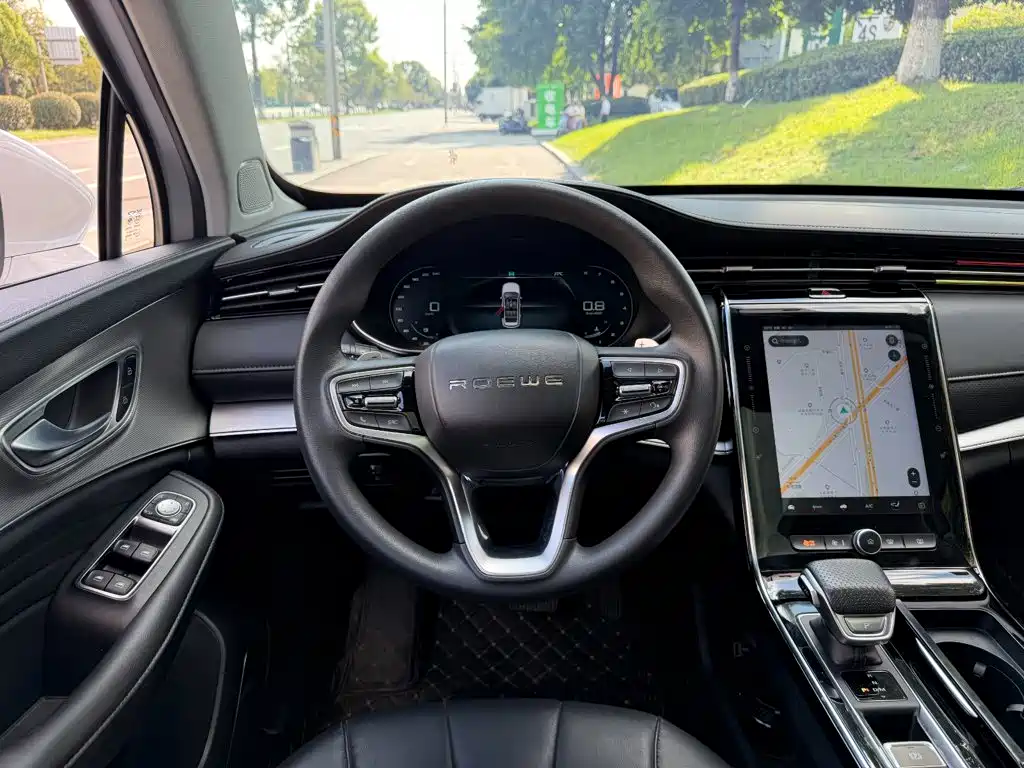 Roewe RX5 MAX — миниатюра 14