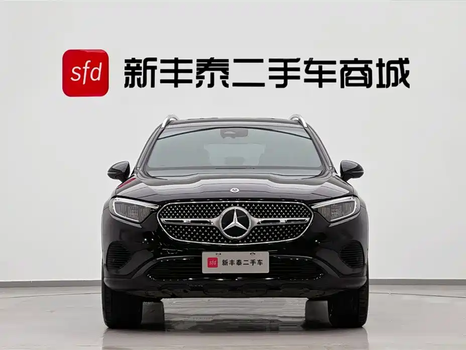 Mercedes-Benz GLC 2023 GLC 260 L 4MATIC 7 мест