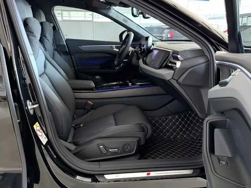 Audi A6L — миниатюра 3