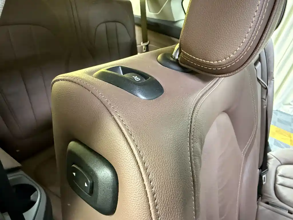 BMW X7 xDrive40i Leading Type Luxury Package, фото 38