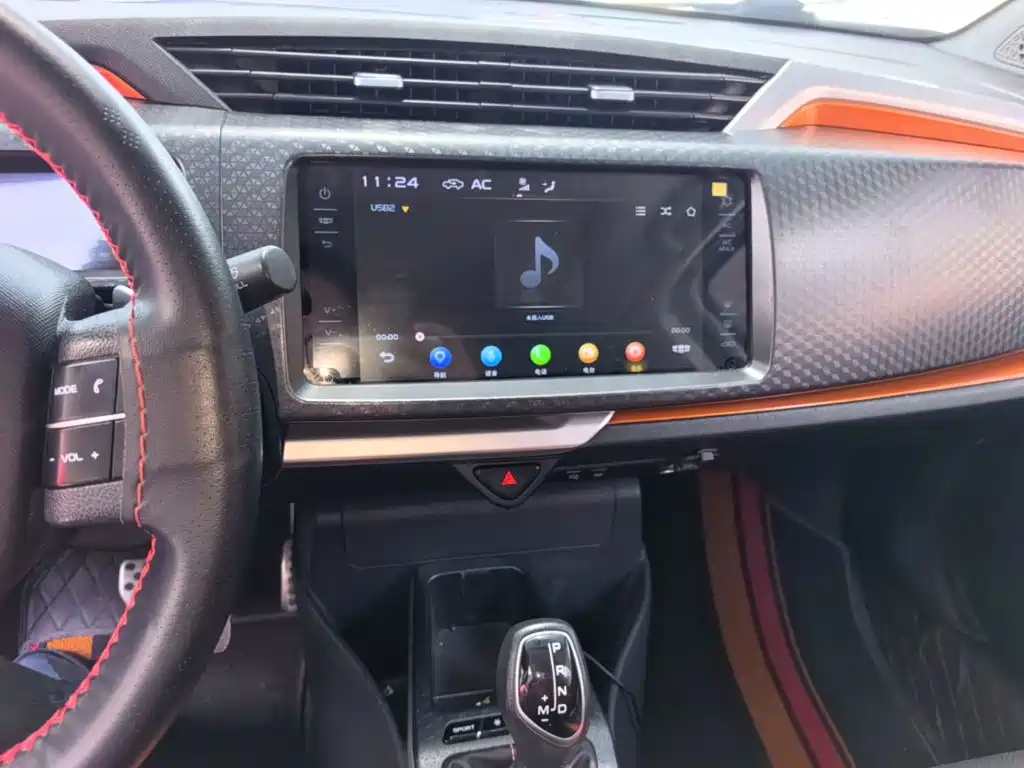 Geely Vision X1 — миниатюра 13