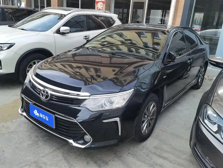 Toyota Camry 2017