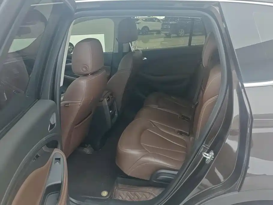 Buick Envision Plus — миниатюра 11