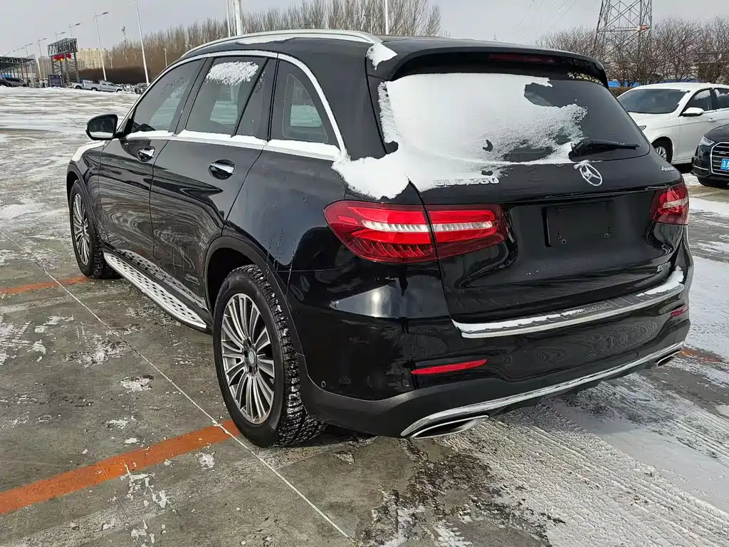 Mercedes-Benz GLC 2017 GLC 260 4MATIC