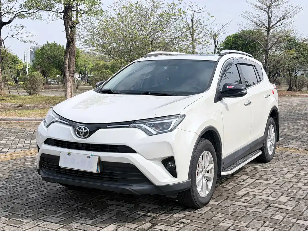 TOYOTA RAV4 RONGFANG