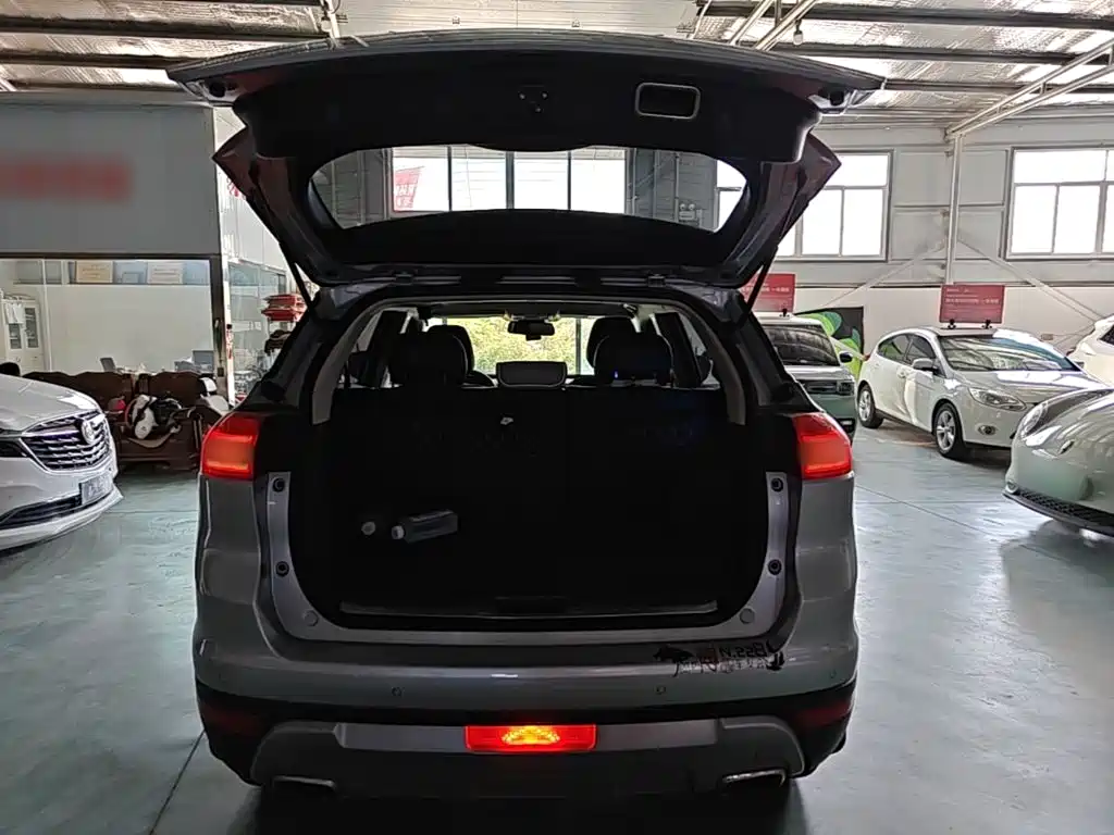 Geely Boyue — миниатюра 19