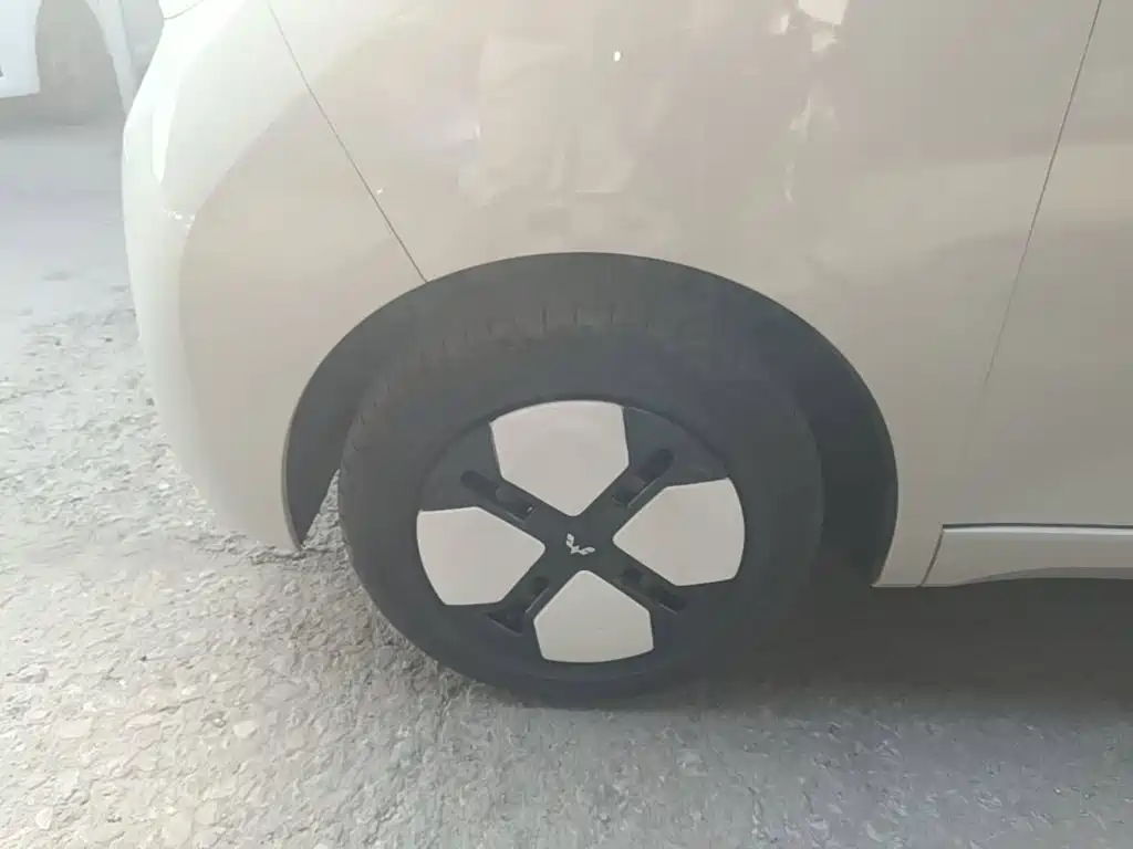 Wuling MINIEV — миниатюра 23