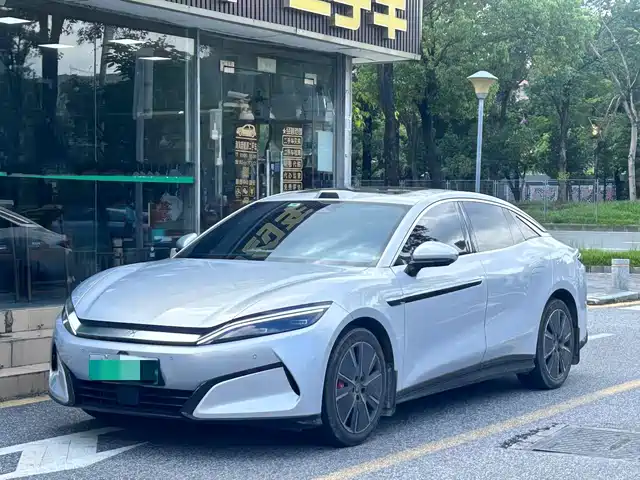 2025 BYD Han