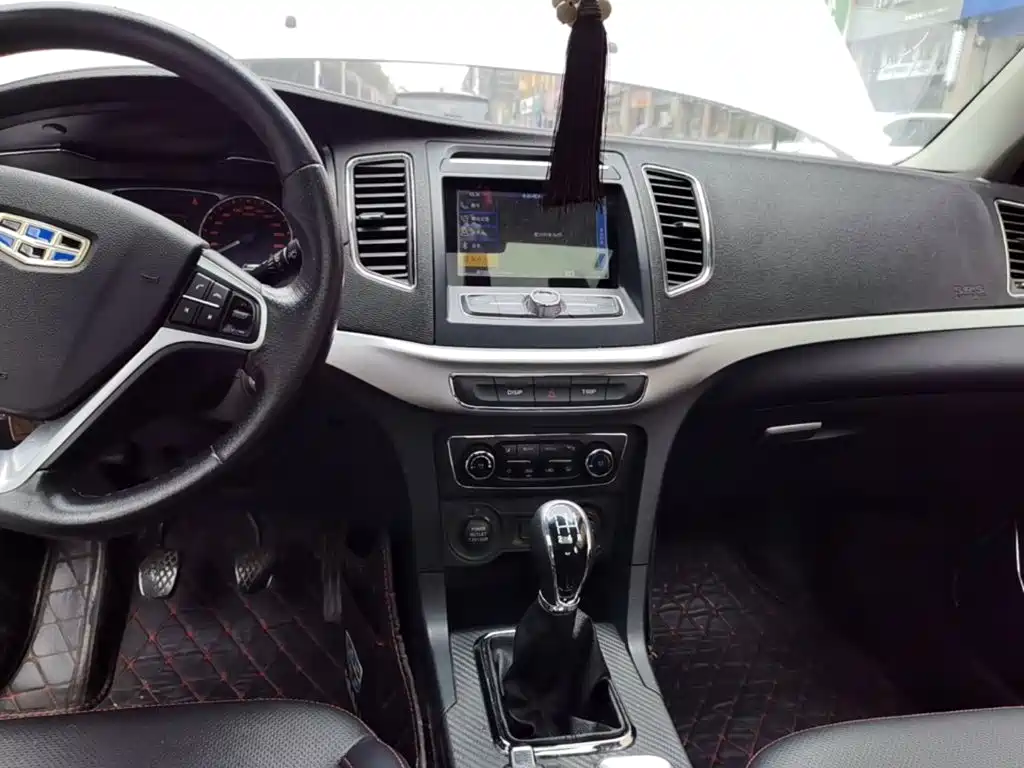 Geely Vision — миниатюра 13