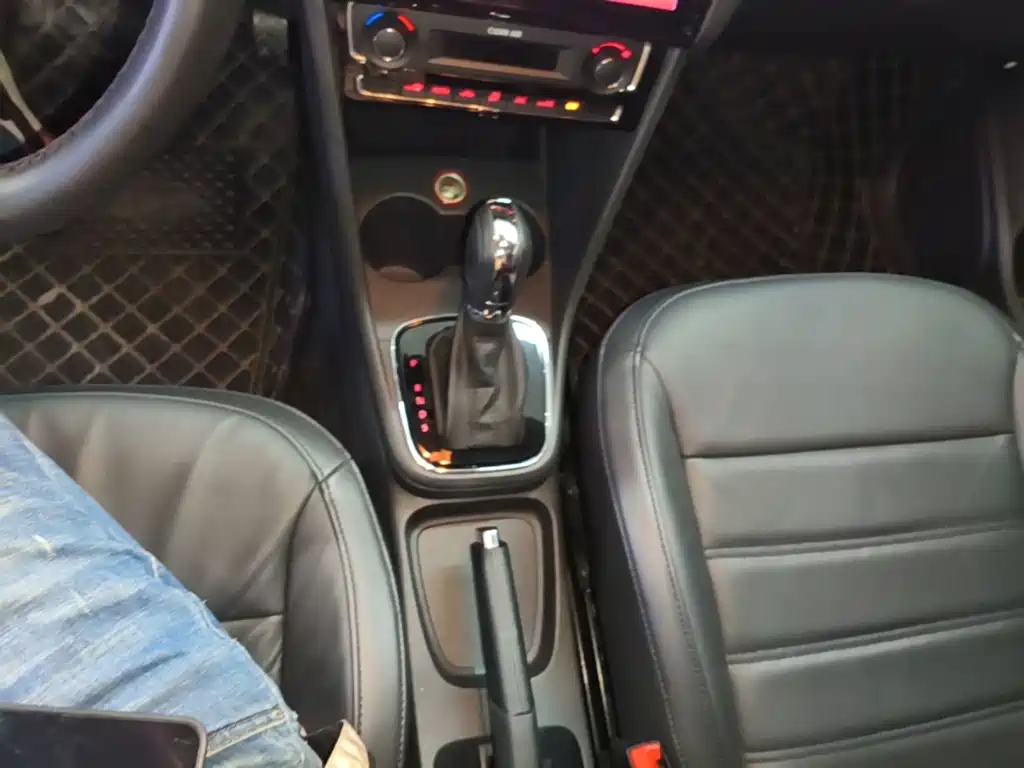 Volkswagen Polo — миниатюра 14