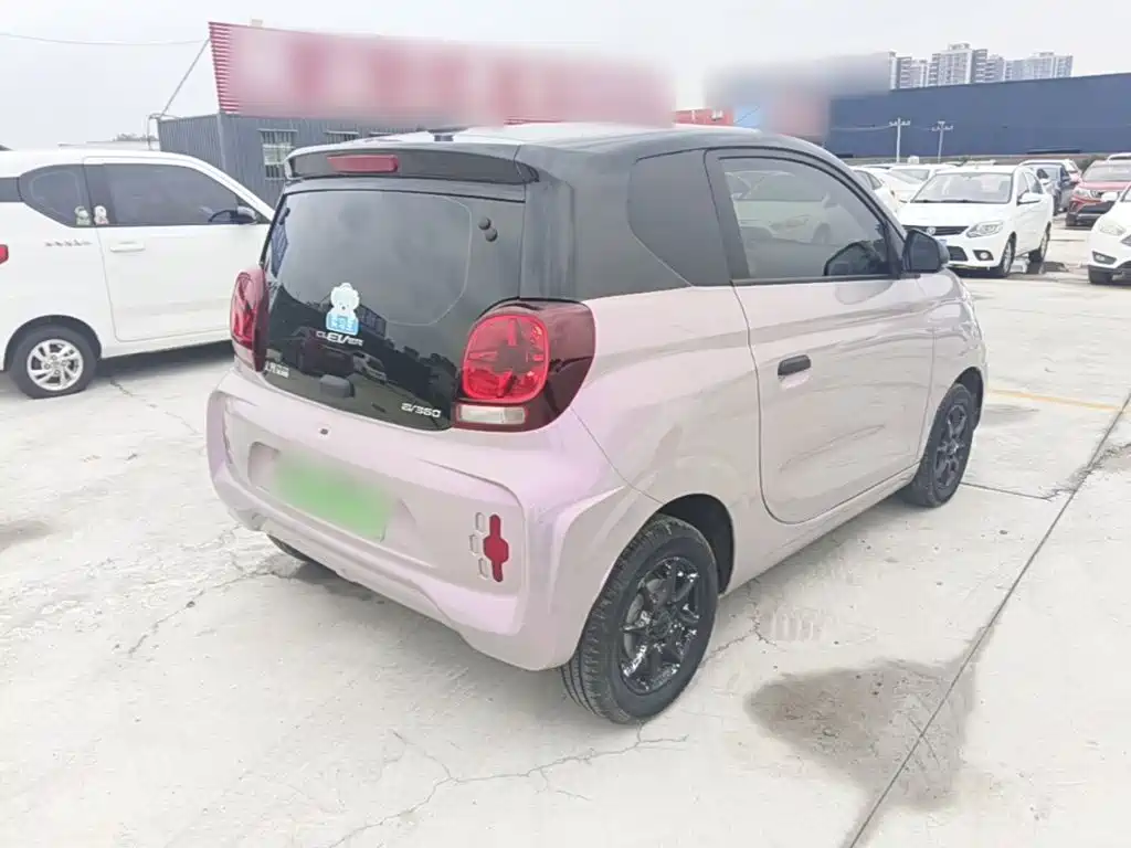 Roewe Clever — миниатюра 7